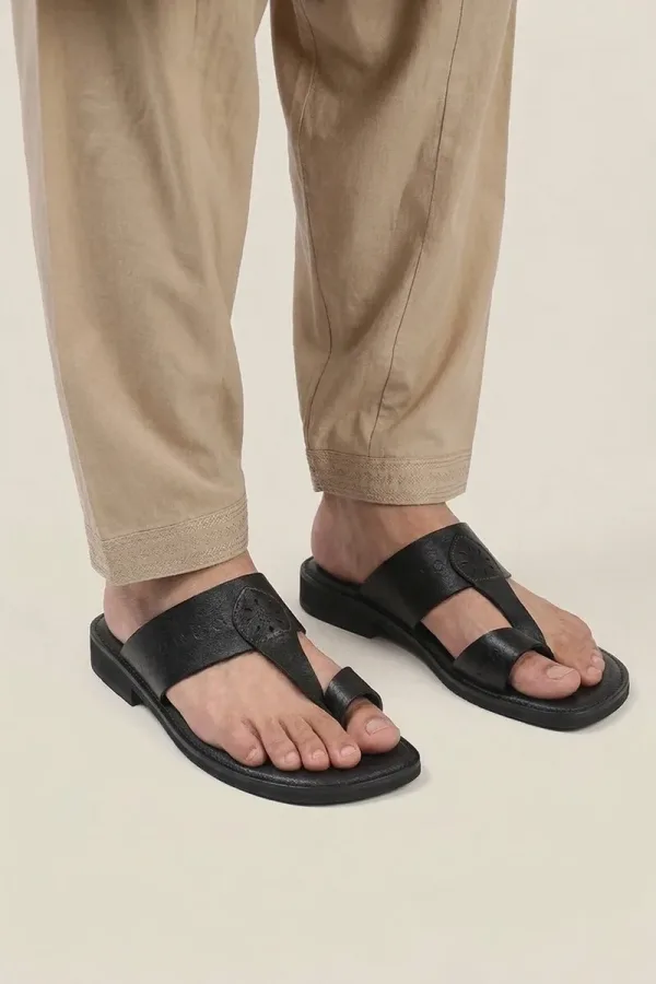 Grosvenor Kolhapuri Sandals – Black – view 1