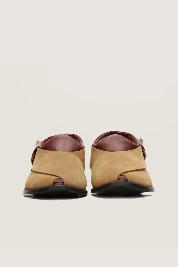 Montagu Peshawari Chappals – Camel and Brown – view 4
