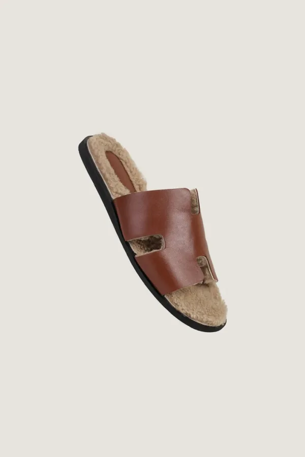 Mount Plush-Lined Leather Slides – Tan and Beige – view 2