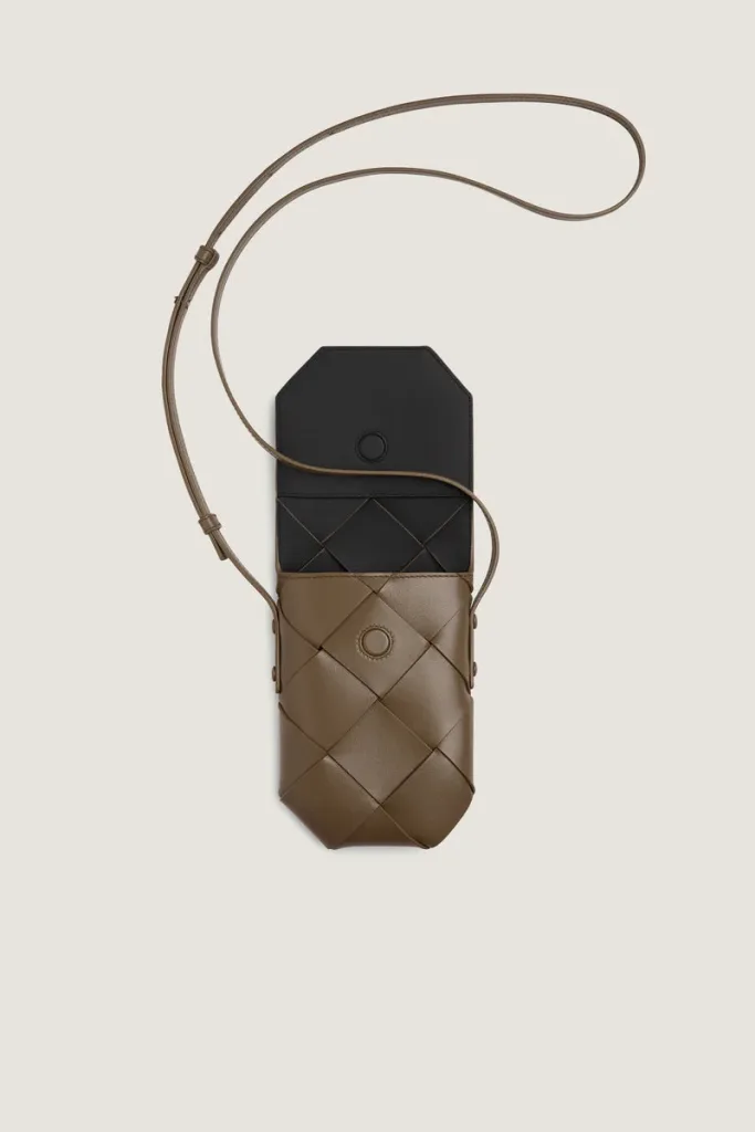 Bermondsey Leather Phone Crossbody Pouch – Olive Green – view 3
