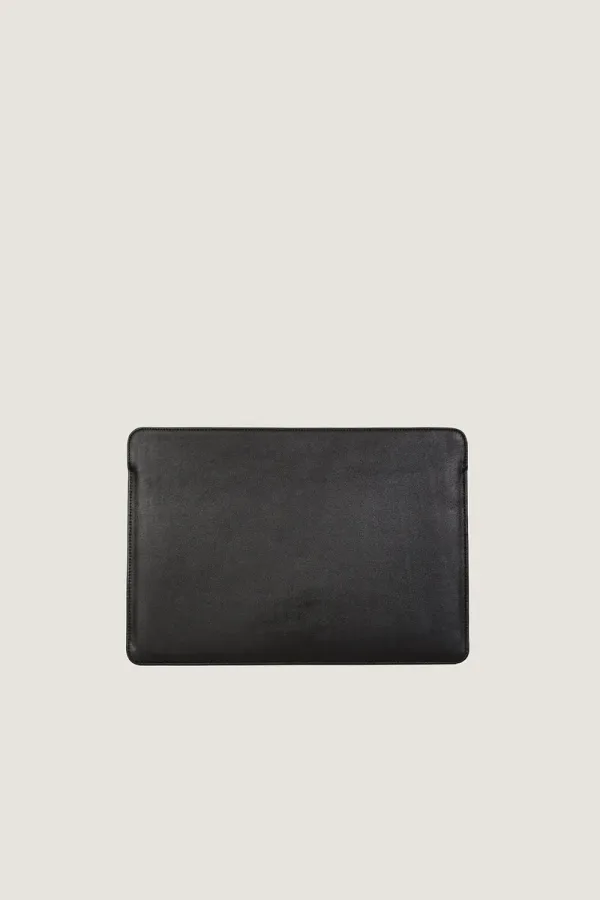 Bloomsbury Leather Laptop Sleeve – Black – view 4