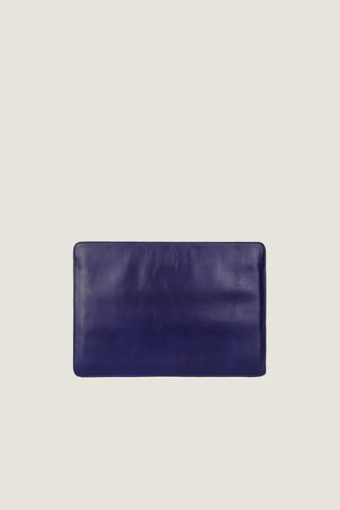 Bloomsbury Leather Laptop Sleeve – Blue – view 3