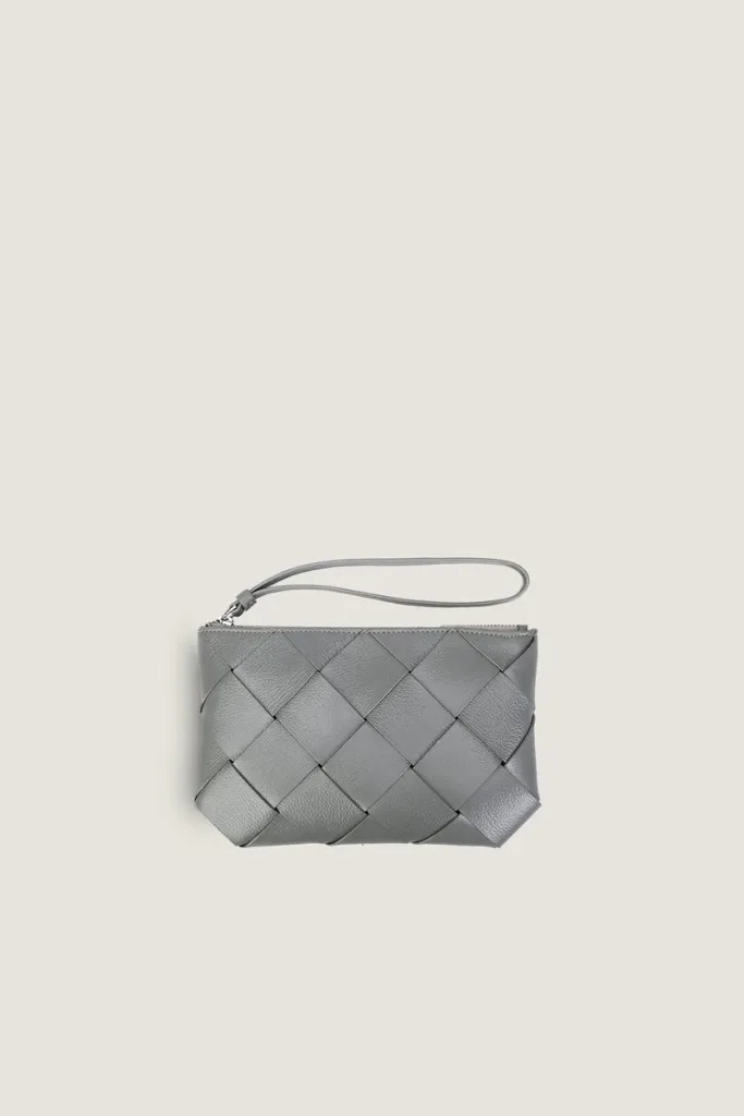 Clerkenwell Leather Pouch – Light Grey – view 3