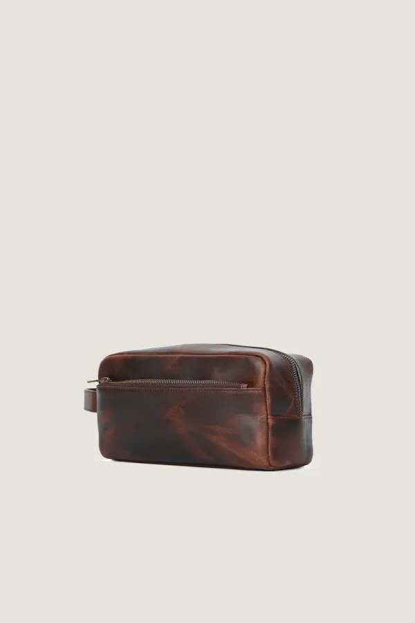Greenwich Leather Wash Bag – Travel bag – Distressed Brown – view 2
