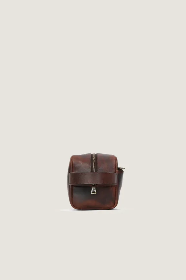Greenwich Leather Wash Bag – Travel bag – Distressed Brown – view 5