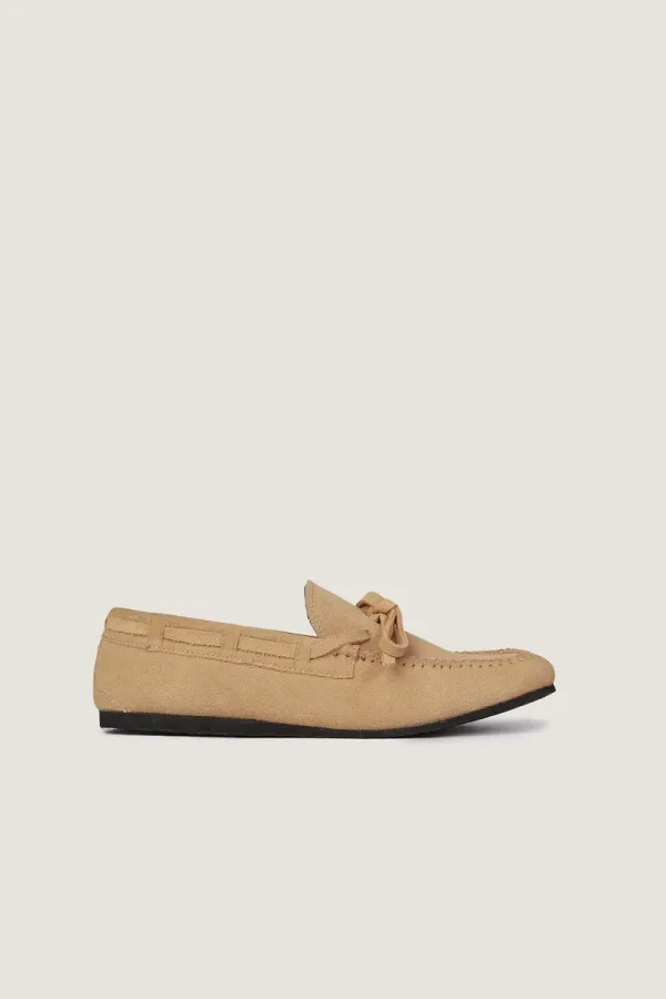 Bedford Square Plush-Lined Suede Moccasins – Camel – view 2