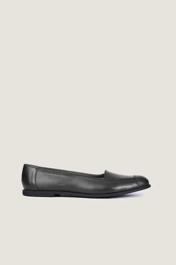 Bryanston Square Leather Flats – Black – view 3