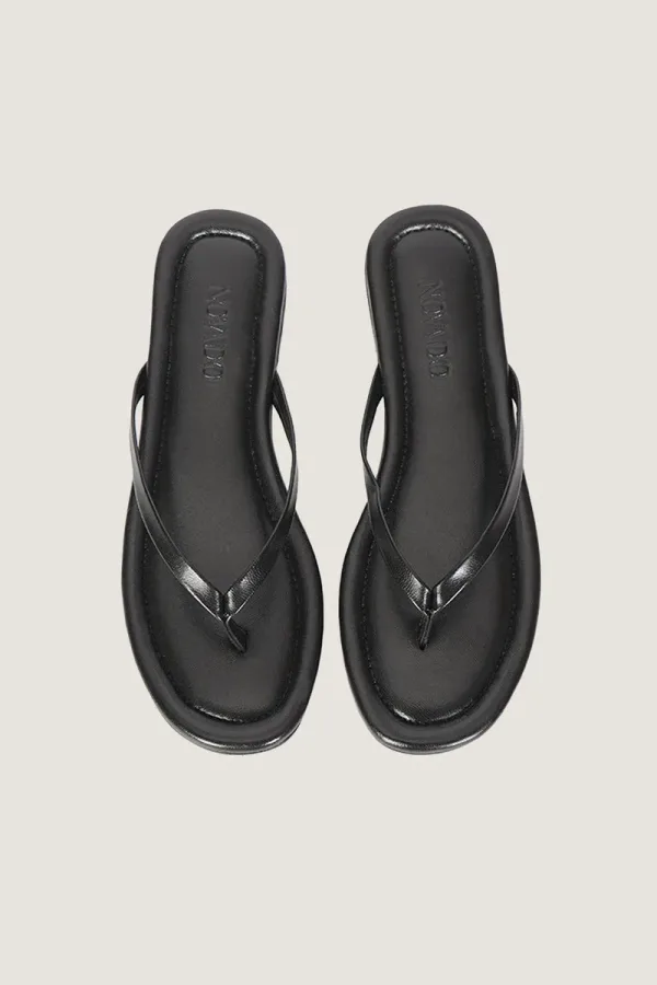 Gordon Square Leather Flip Flops – Black – view 4