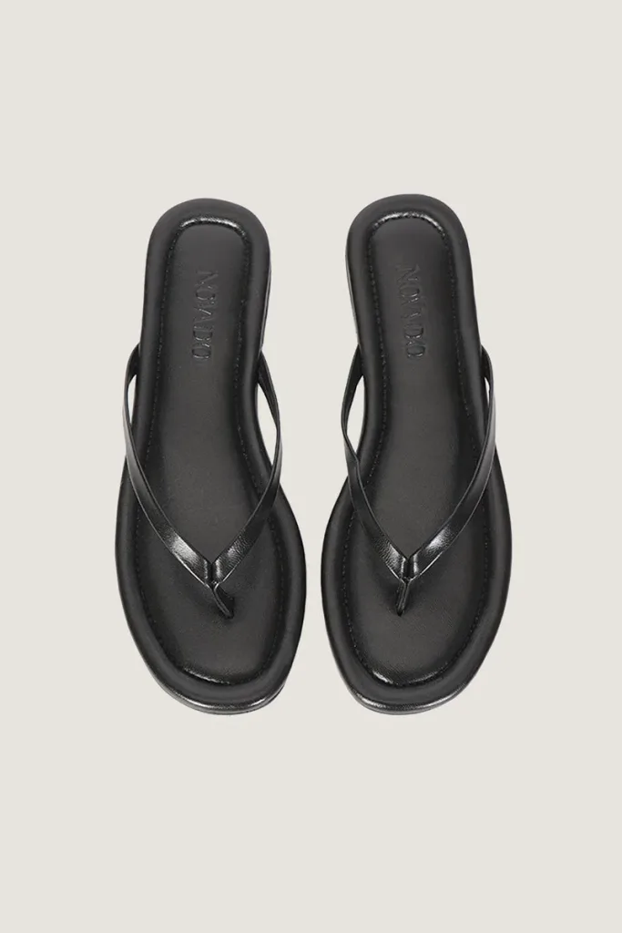 Gordon Square Leather Flip Flops – Black – view 4