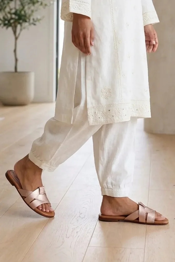 Grosvenor Square Criss-Cross Leather Slides – Rose Gold – view 1
