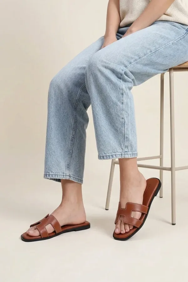 Leicester Square H-Strap Leather Slides – Brown – view 1