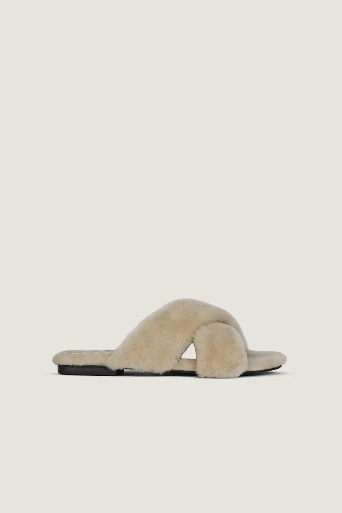 Portman Square Shearling Slippers – Beige – view 2