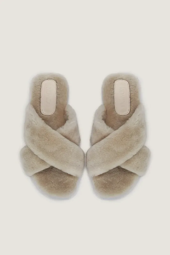 Portman Square Shearling Slippers – Beige – view 4