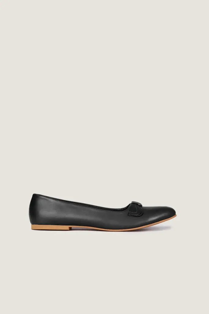 St James's Leather Flats – Black – view 3
