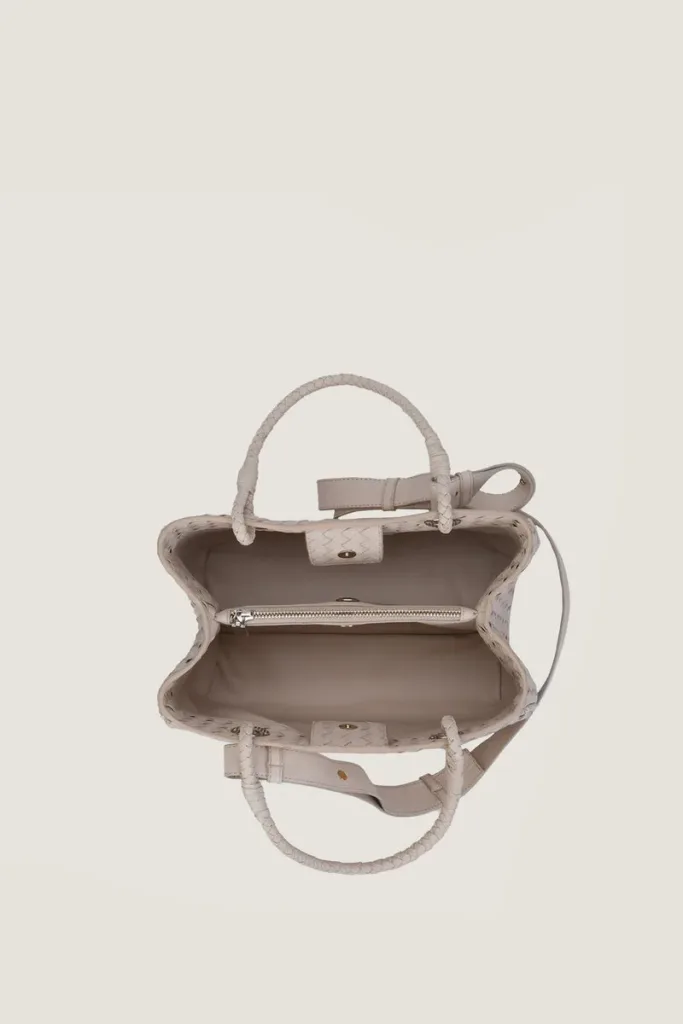 Charlotte Basket Leather Shoulder Bag – Off White – view 4