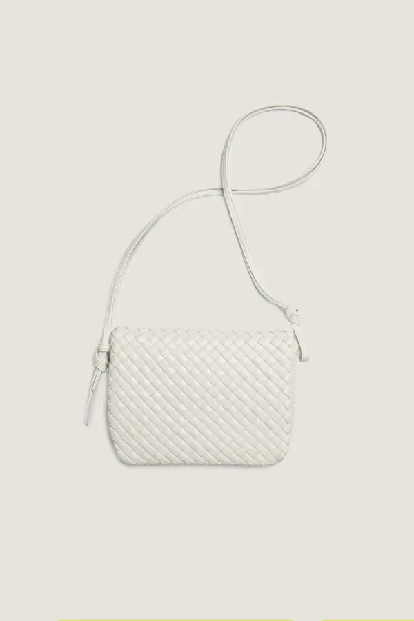 Chepstow Messenger Leather Crossbody Bag – White – view 4