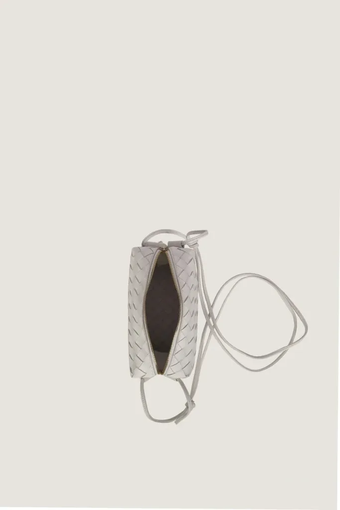 Connaught Camera Leather Crossbody Bag – White – view 2