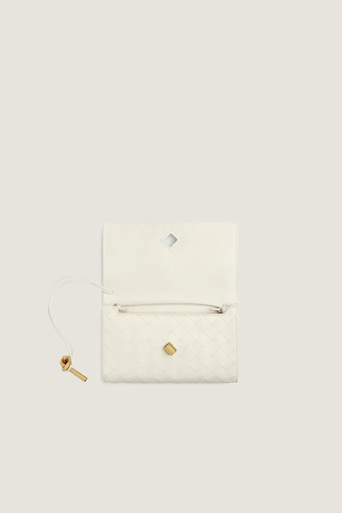 Craven Hill Leather Pouch – White – view 2