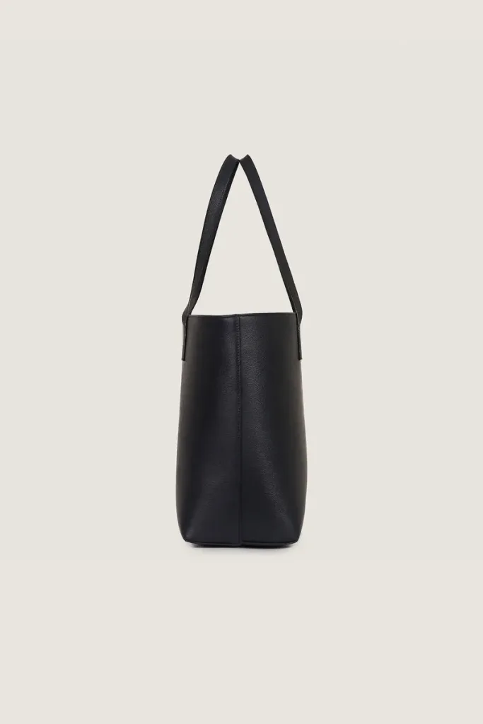 Dering Leather Tote Bag – Black – view 2