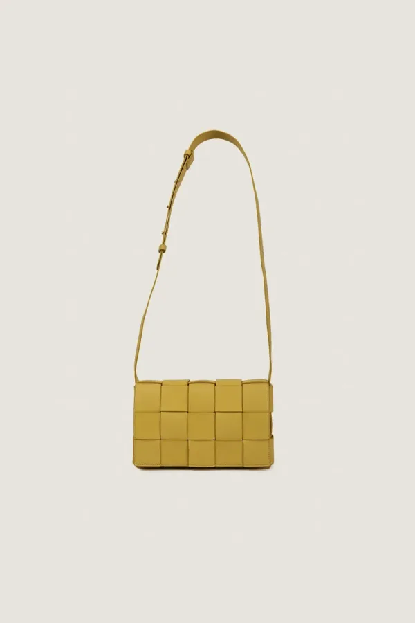 Goodge Padded Leather Shoulder Bag – Yellow – view 2