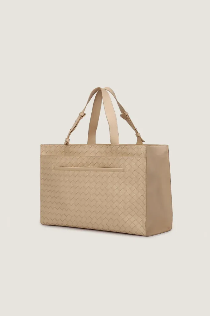 Hanway Cargo Leather Shoulder Bag – Beige – view 2