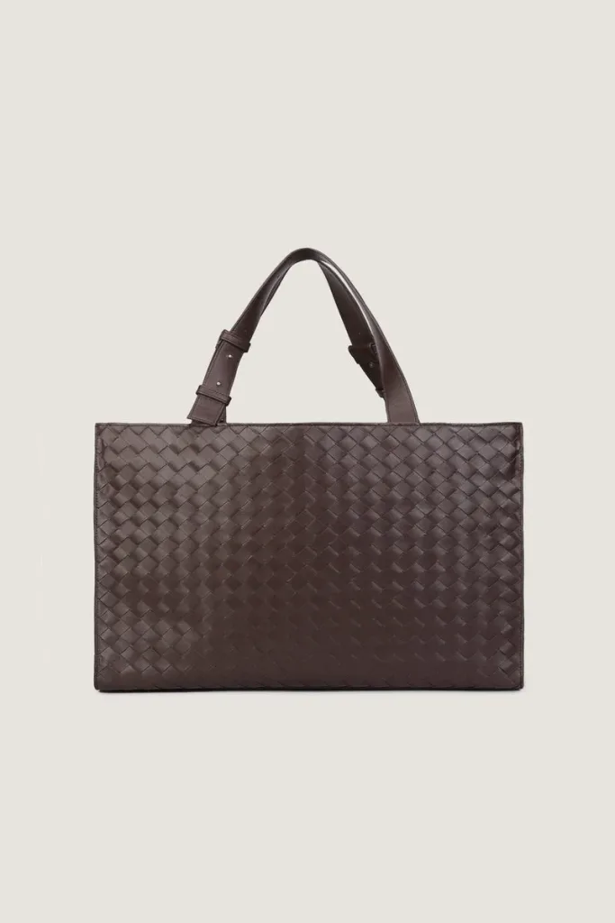 Hanway Cargo Leather Shoulder Bag – Chocolate Brown – view 4