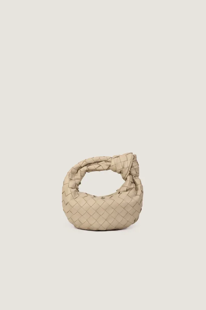 Ladbroke Leather Handbag – Light Beige – view 2
