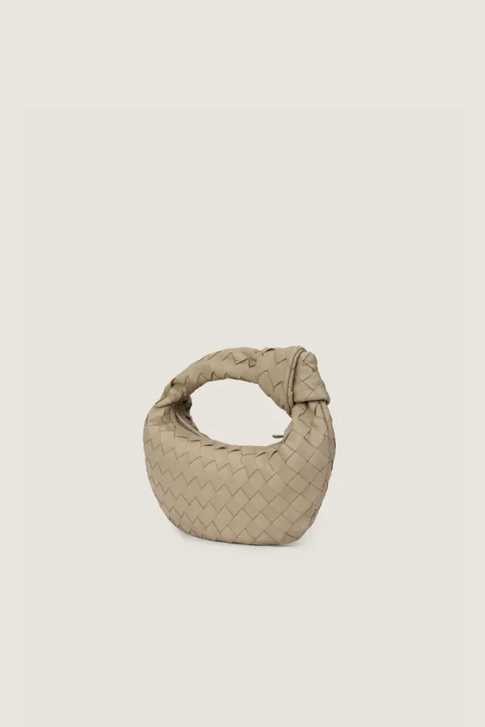 Ladbroke Leather Handbag – Light Grey – view 2