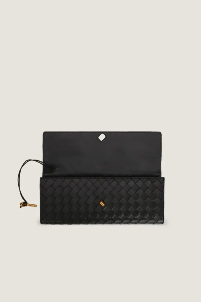 Leinster Leather Clutch – Black – view 2