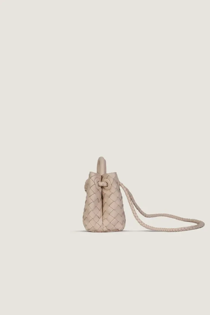 Norfolk Square Mini Leather Handbag – Beige – view 2