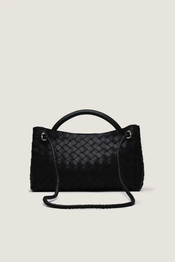 Princes Square East-West Leather Handbag – Black – view 4