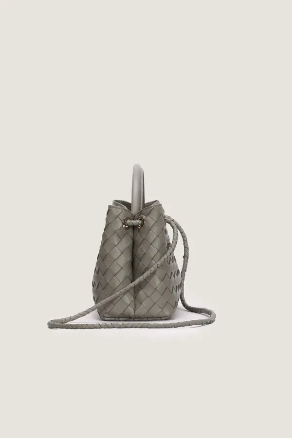 Princes Square East-West Leather Handbag – Grey – view 3