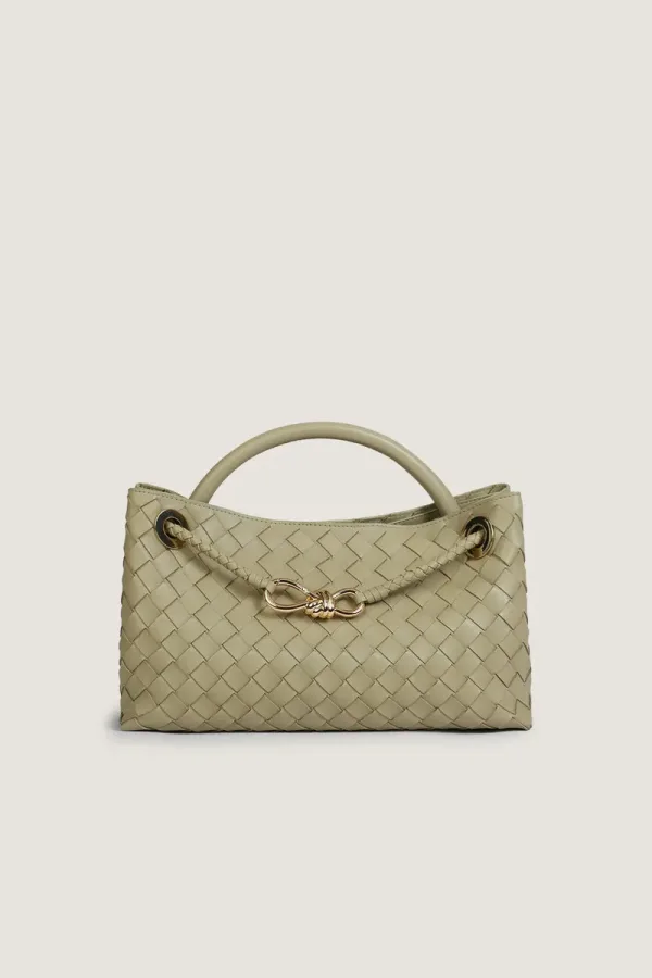 Princes Square East-West Leather Handbag – Sand – view 1