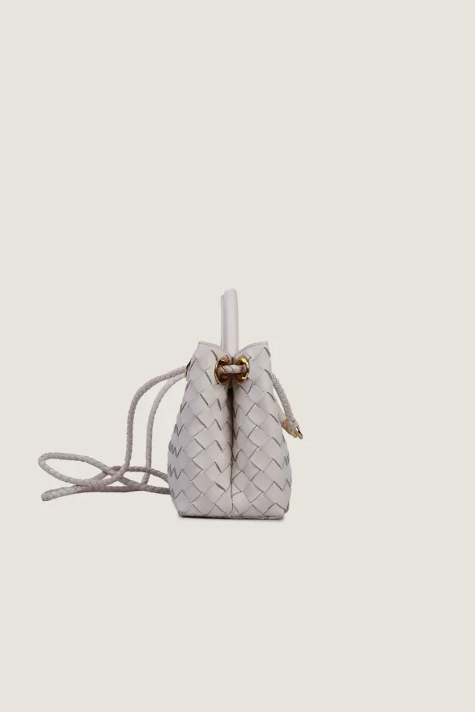 Princes Square East-West Leather Handbag – White – view 3