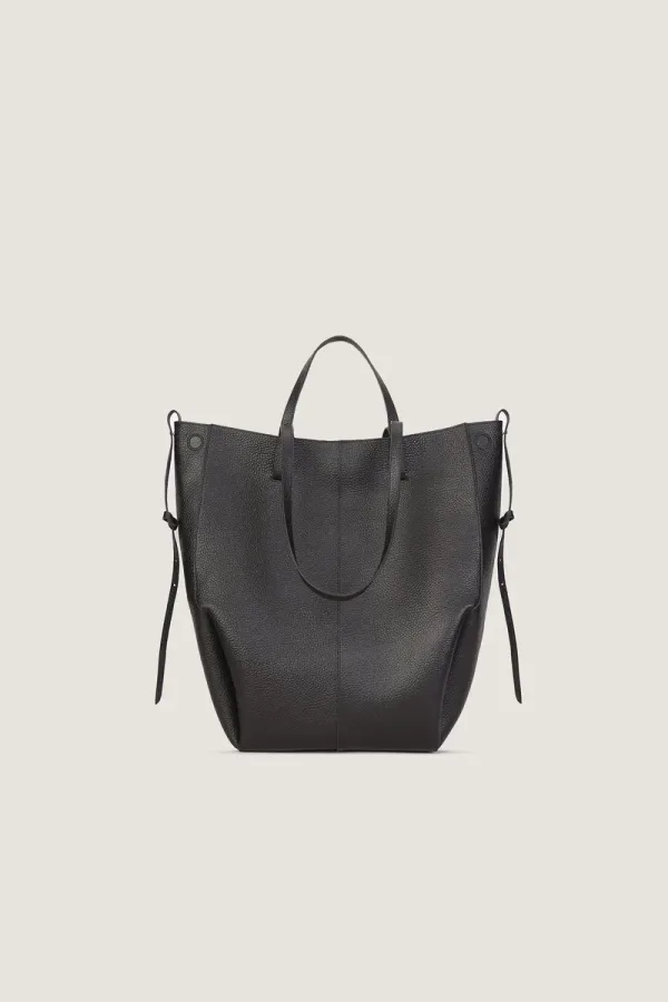 Queen Anne Leather Tote Bag – Black – view 1