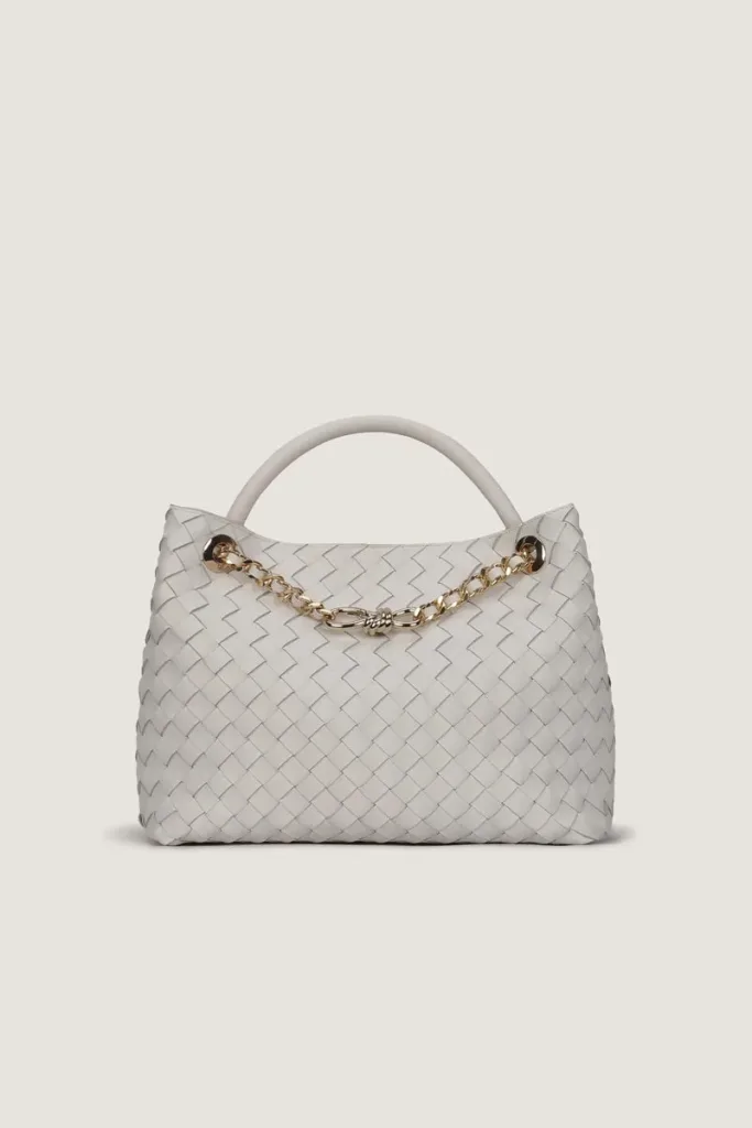 Warwick Gardens Large Chain Leather Shoulder Bag – Off White – view 1